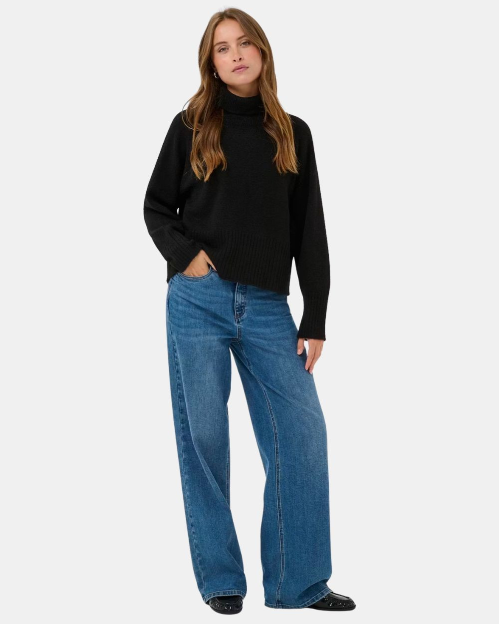 Pull col roulé côtelé black deep